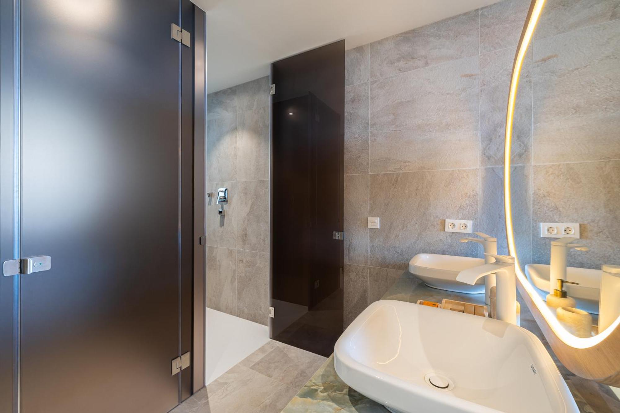 Leiro Residences フエンヒロラ エクステリア 写真